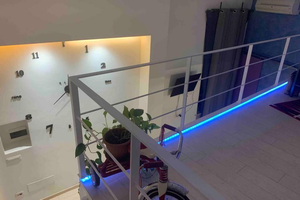 Small Mezzanine Apartment Colosseo Róma Kültér fotó